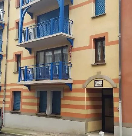 Les Bains Avec Vue Sur Mer *