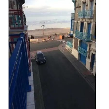 Les Bains Avec Vue Sur Mer Mers-les-Bains